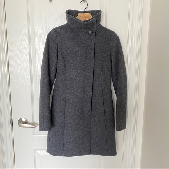 Aritzia Babaton Calloway Wool Cashmere Coat - Picture 5 of 14